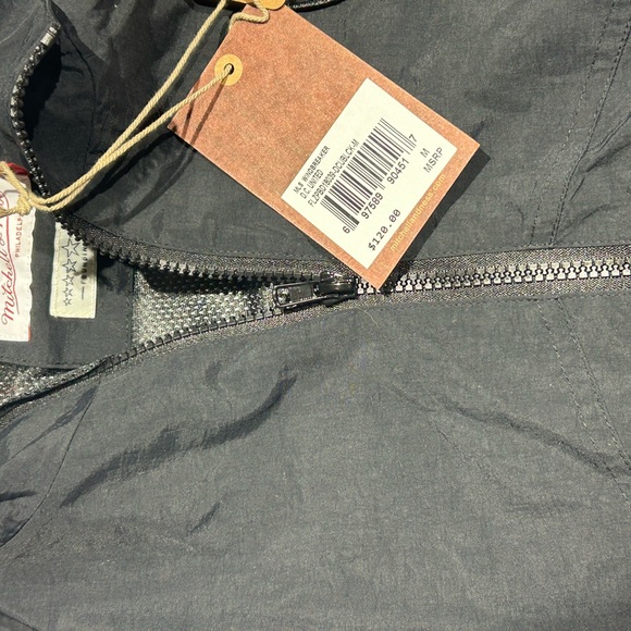 Mitchell & Ness MLS DC United Full Zip Windbreaker Size M MSRP $120 - Picture 4 of 6